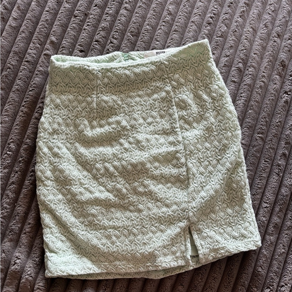 Women's Green Textured Skirt